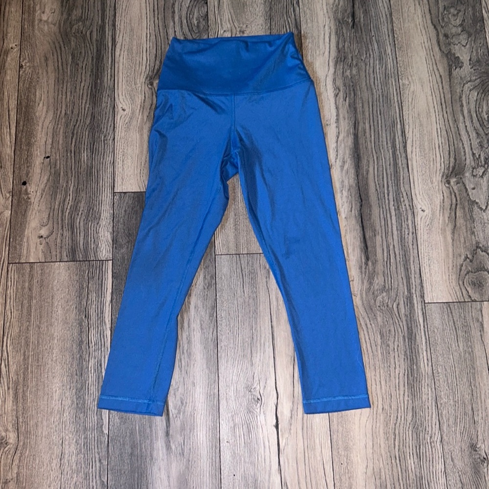 Yogalicious woman’s leggings size extra small!